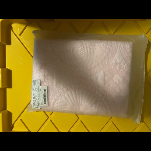 Pink blanket for baby - Picture 7 of 7